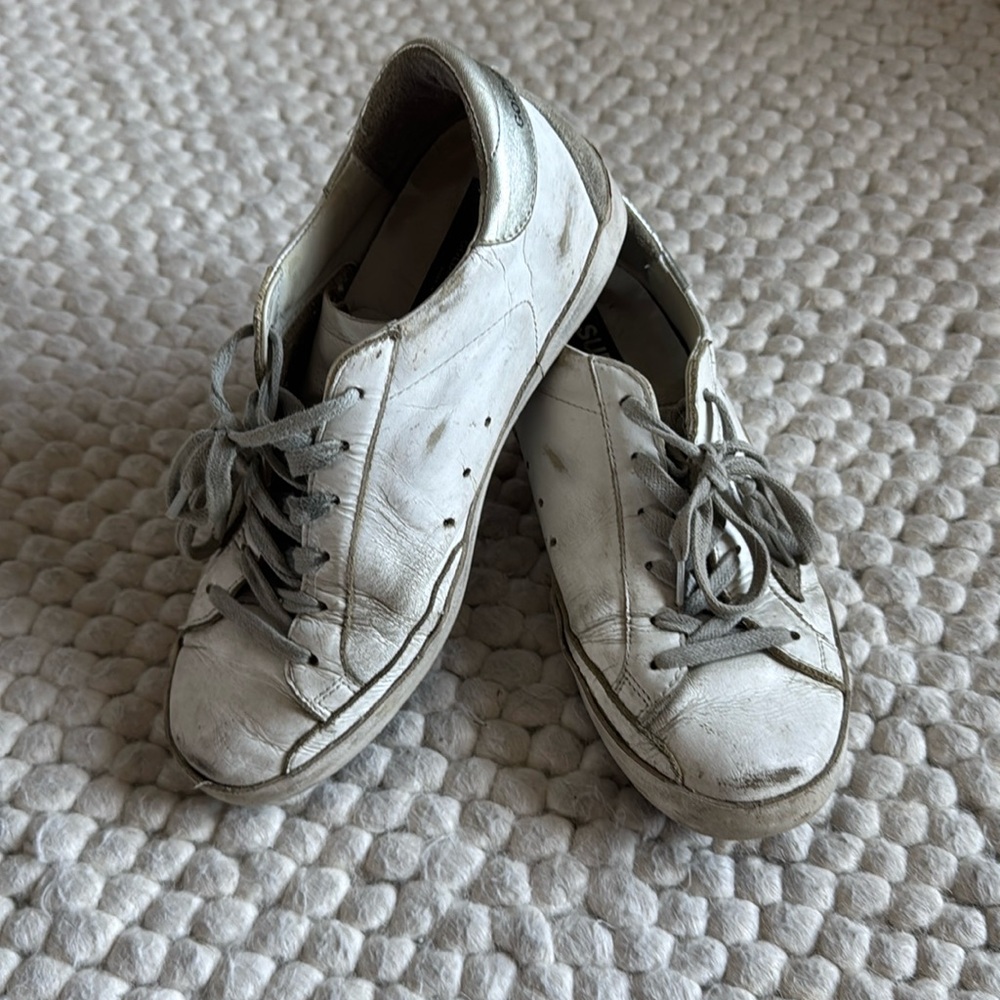 Golden Goose Superstar leather Sneakers 6.5